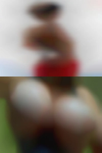 Twin naked adult girls.